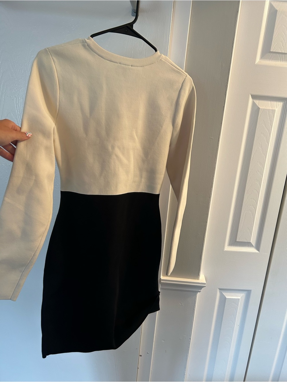 Express Off-White Ribbed Formal Dress - Picture 6 of 6